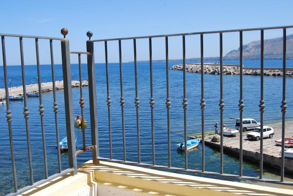 Appartamento Al Mare Cusumano Trappeto  Szoba fotó